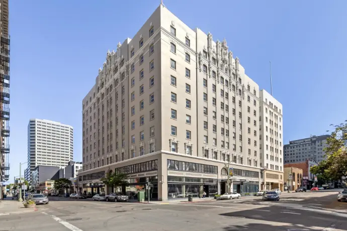 The Leamington Building